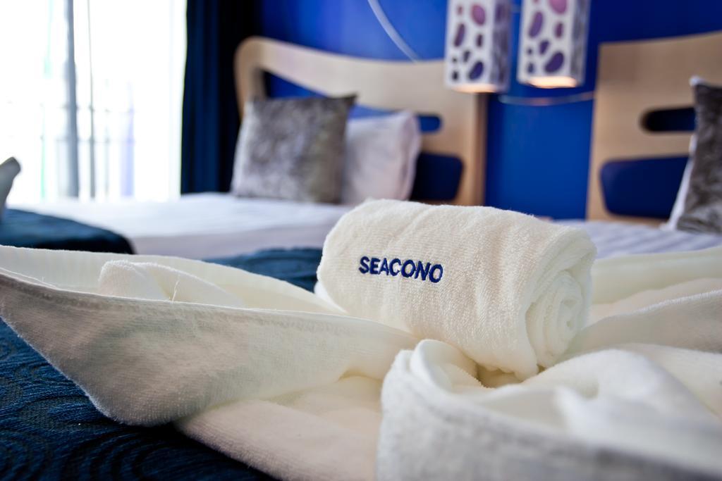 Sea Cono Boutique Hotel Phuket Exterior photo